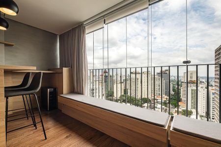 Studio de kitnet/studio para alugar com 1 quarto, 47m² em Jardins, São Paulo