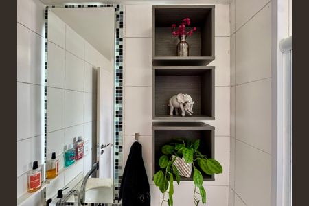 Apartamento à venda com 59m², 2 quartos e 1 vagaBanheiro Social