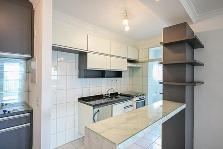 Apartamento para alugar com 69m², 2 quartos e 2 vagasCozinha