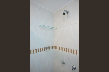 Apartamento para alugar com 69m², 2 quartos e 2 vagasChuveiro da Suíte