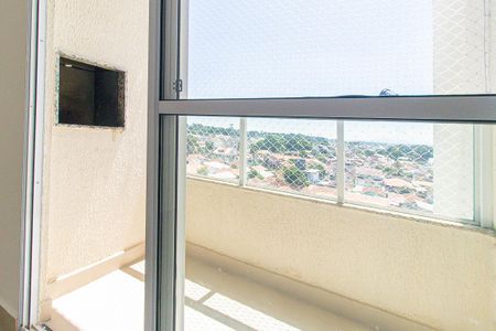 Sacada de apartamento para alugar com 2 quartos, 49m² em Uberaba, Curitiba