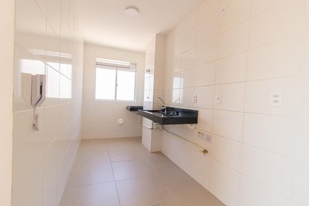Apartamento para alugar com 49m², 2 quartos e 1 vaga Apartamento para alugar com 49m², 2 quartos e 1 vagaCozinha e Área de Serviço