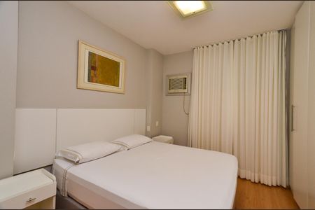 Quarto  de apartamento à venda com 1 quarto, 29m² em Savassi, Belo Horizonte