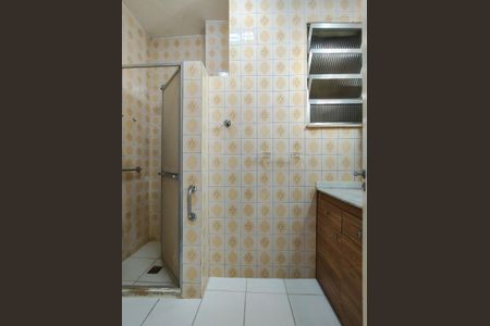 Apartamento à venda com 68m², 2 quartos e 1 vagaBanheiro Corredor