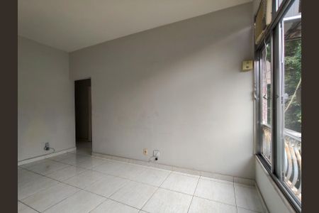 Sala de apartamento à venda com 2 quartos, 68m² em Tijuca, Rio de Janeiro