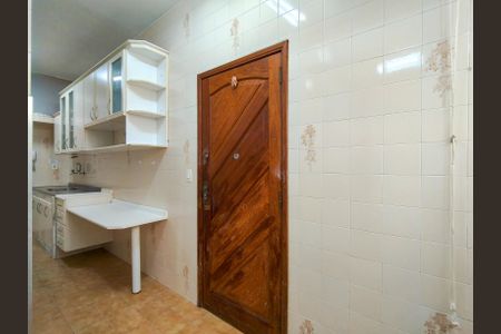 Apartamento à venda com 68m², 2 quartos e 1 vagaCozinha e Área de Serviço