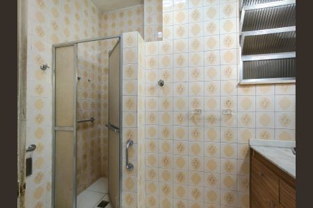 Apartamento à venda com 68m², 2 quartos e 1 vagaBanheiro Corredor
