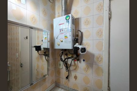 Apartamento à venda com 68m², 2 quartos e 1 vagaBanheiro Corredor