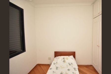 Quarto  de apartamento à venda com 4 quartos, 140m² em Buritis, Belo Horizonte