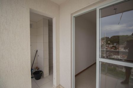 Varanda da Sala de apartamento para alugar com 3 quartos, 80m² em Mutondo, São Gonçalo