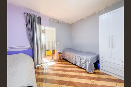 Casa à venda com 125m², 3 quartos e 2 vagasQuarto 2