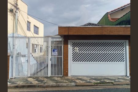 Casa à venda com 200m², 4 quartos e 1 vagaFachada
