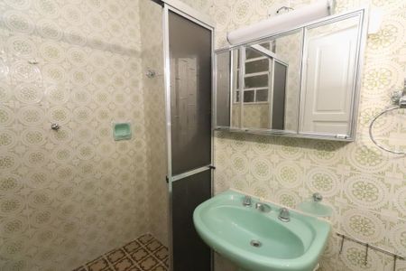 Casa à venda com 200m², 4 quartos e 1 vagaBanheiro