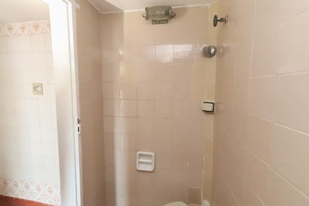 Casa à venda com 200m², 4 quartos e 1 vagaBanheiro de serviço