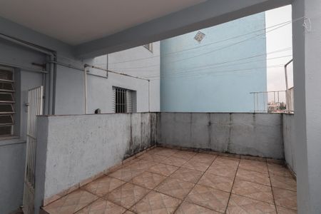 Casa à venda com 200m², 4 quartos e 1 vagaQuintal