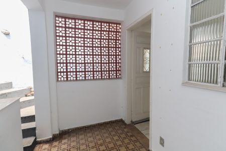 Casa à venda com 200m², 4 quartos e 1 vagaQuintal