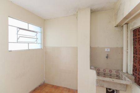 Casa à venda com 200m², 4 quartos e 1 vagaÁrea de Serviço