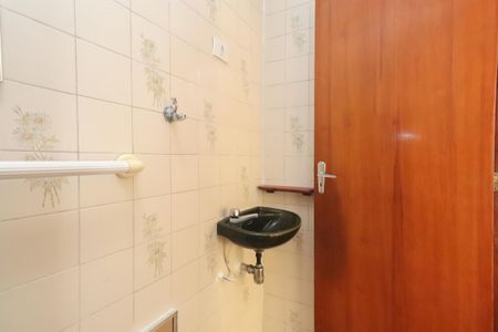 Casa à venda com 200m², 4 quartos e 1 vagaLavabo