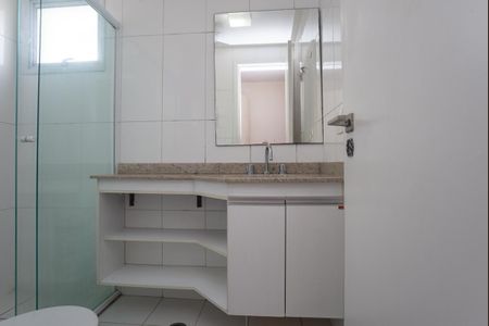 Apartamento à venda com 79m², 2 quartos e 2 vagasBanheiro Suíte 1