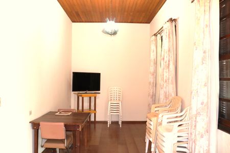 Casa de condomínio à venda com 56m², 2 quartos e sem vagaSala