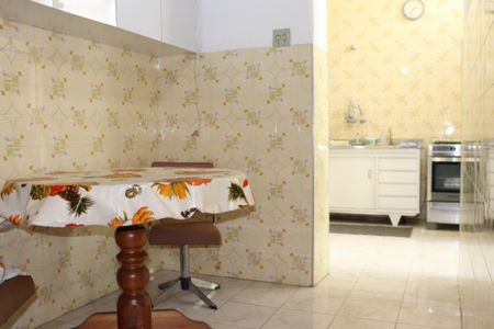 Casa de condomínio à venda com 56m², 2 quartos e sem vagaCopa