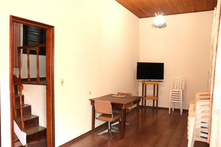 Sala de casa de condomínio à venda com 2 quartos, 56m² em Bela Vista, São Paulo