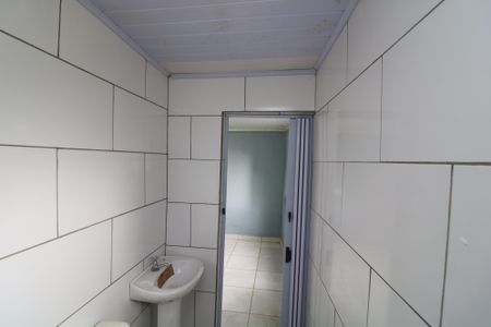 Banheiro de casa para alugar com 1 quarto, 25m² em Vila Bela, São Paulo