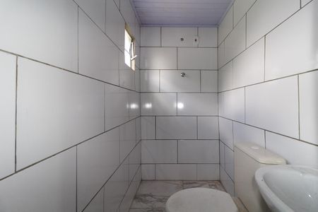 Banheiro de casa para alugar com 1 quarto, 25m² em Vila Bela, São Paulo