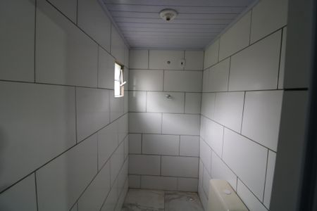 Banheiro de casa para alugar com 1 quarto, 25m² em Vila Bela, São Paulo