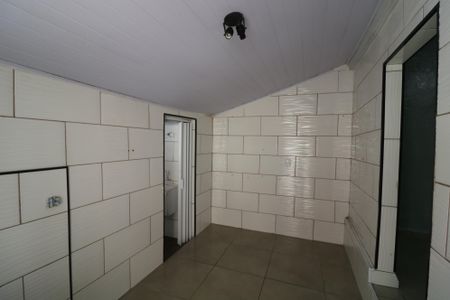 Cozinha de casa para alugar com 1 quarto, 25m² em Vila Bela, São Paulo