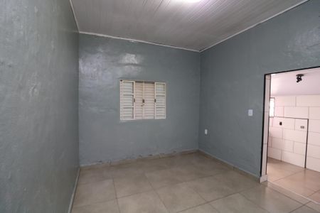 Casa para alugar com 25m², 1 quarto e sem vagaSala/Quarto