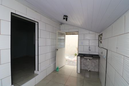 Cozinha de casa para alugar com 1 quarto, 25m² em Vila Bela, São Paulo