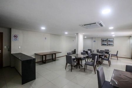 Apartamento para alugar com 57m², 2 quartos e 1 vaga