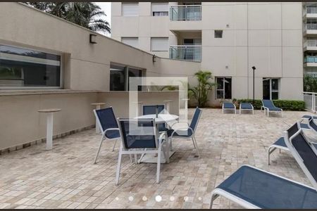 Apartamento à venda com 58m², 1 quarto e 1 vagaPiscina