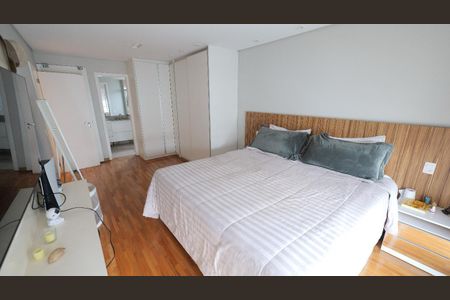 Apartamento à venda com 210m², 3 quartos e 3 vagas