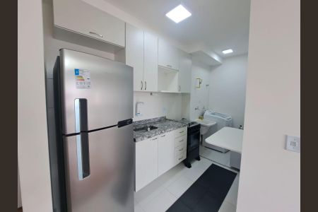 Cozinha de apartamento para alugar com 2 quartos, 41m² em Vila Osasco, Osasco
