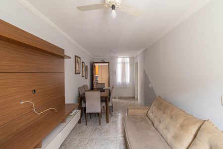 Apartamento à venda com 57m², 2 quartos e 1 vagaSala