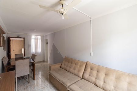 Apartamento à venda com 57m², 2 quartos e 1 vagaSala