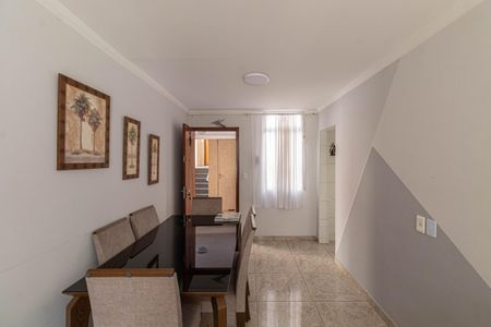 Sala de apartamento à venda com 2 quartos, 57m² em Conjunto Residencial José Bonifácio, São Paulo