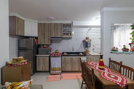 Casa de condomínio à venda com 44m², 2 quartos e 1 vagaSala/Cozinha/Área de Serviço 
