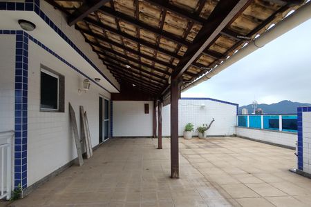 Apartamento à venda com 241m², 4 quartos e 2 vagas Apartamento à venda com 241m², 4 quartos e 2 vagasCobertura