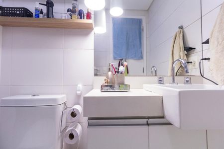 Apartamento à venda com 65m², 2 quartos e 1 vagaBanheiro 1