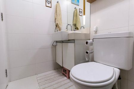 Apartamento à venda com 65m², 2 quartos e 1 vagaBanheiro 2