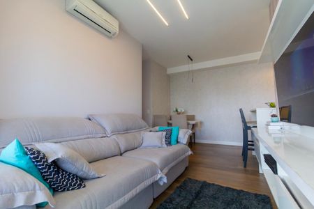 Apartamento à venda com 65m², 2 quartos e 1 vagaSala