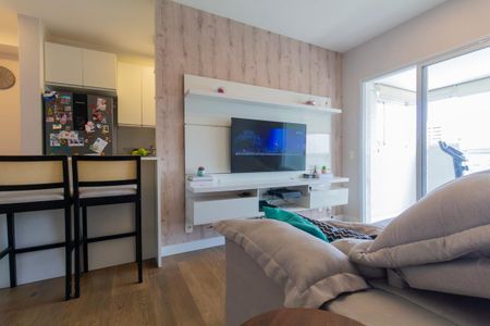 Apartamento à venda com 65m², 2 quartos e 1 vagaSala