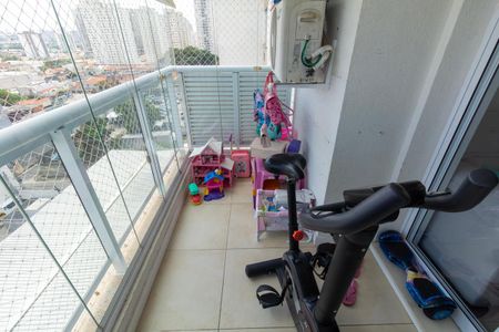 Apartamento à venda com 65m², 2 quartos e 1 vagaVaranda