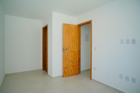 Casa de condomínio para alugar com 92m², 2 quartos e 1 vaga Casa de condomínio para alugar com 92m², 2 quartos e 1 vagaQuarto 1