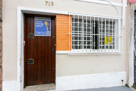 Casa para alugar com 50m², 1 quarto e sem vagaplaca RXQW-912