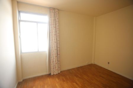 Apartamento para alugar com 110m², 3 quartos e 1 vagaQuarto 3