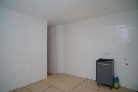 Apartamento para alugar com 70m², 2 quartos e 1 vaga Apartamento para alugar com 70m², 2 quartos e 1 vagaCozinha e Área de Serviço